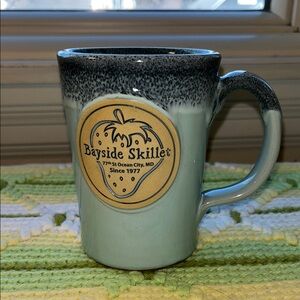 Deneen Pottery Pale Blue Ceramic Mug Bayside Skillet‎